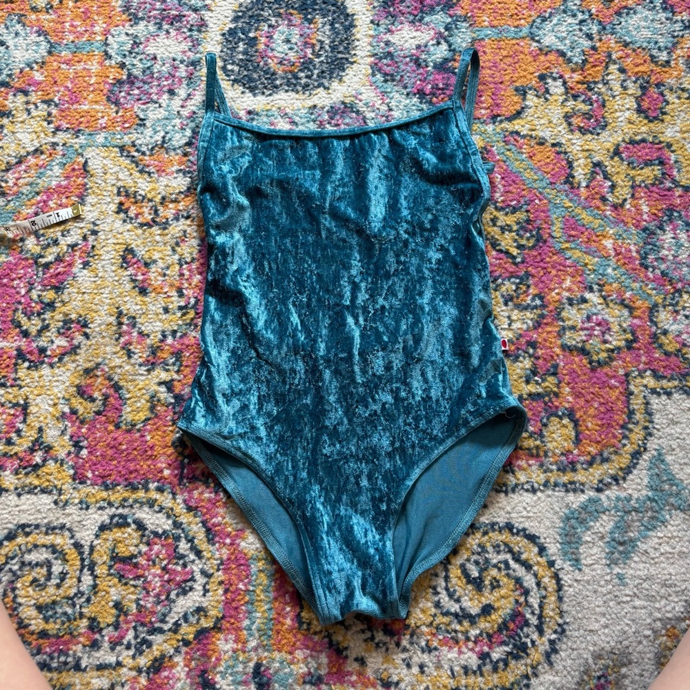 TRADING Crushed Velvet Tamara Yumiko